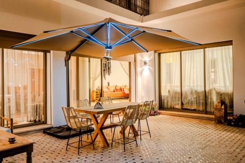 riad tammam