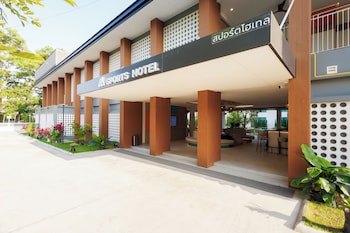maraleina sports resort