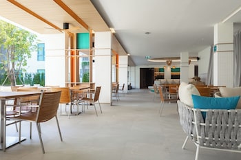 maraleina sports resort