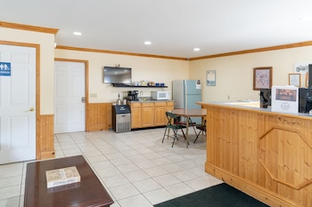 Inn At Octagon Acres,,3 star