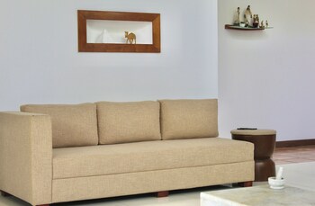 Tropical Terrace Negombo,,2 star