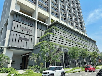 halong seaside retreat