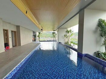 halong seaside retreat