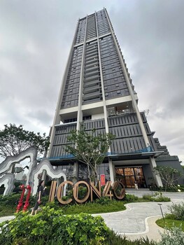 halong seaside retreat