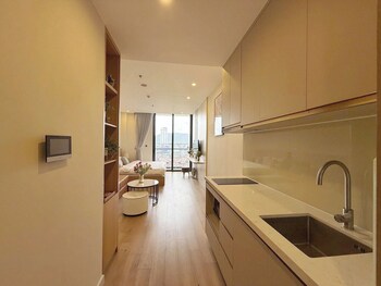 halong seaside retreat