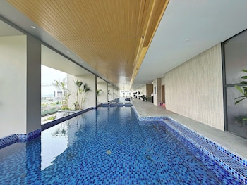 halong seaside retreat