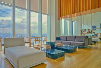 the platinum klcc by aura suites