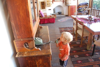 Birgi Hotel Saliha Hanim Tas Konak,Near Birgi Cakiraga Mansion,3 star