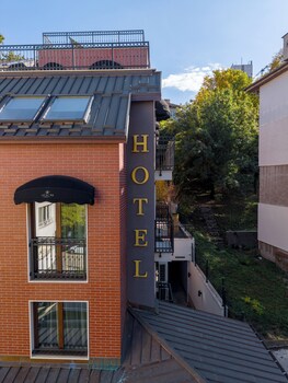 acacia boutique hotel
