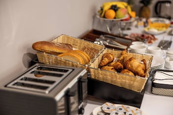 acacia boutique hotel