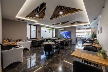 acacia boutique hotel