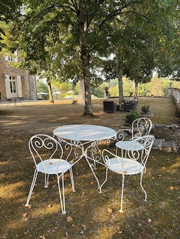 chateau ecrin de lumiere
