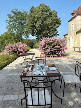chateau ecrin de lumiere