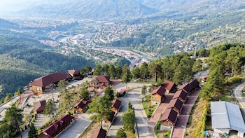 ihlamur teras yenice