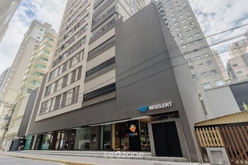 complete stay 500m from the sea in itapema stws