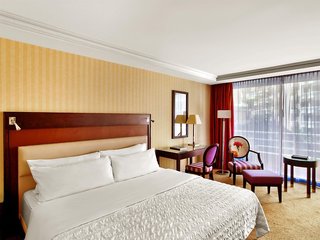 le meridien beach plaza