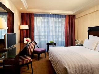 le meridien beach plaza