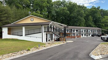 motorcycle inn