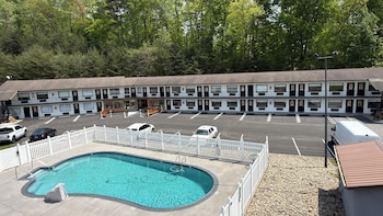 motorcycle inn