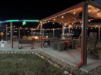 motorcycle inn