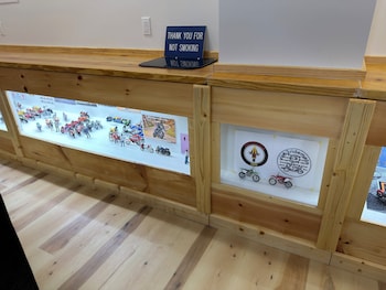 Motorcycle Inn,,2 star