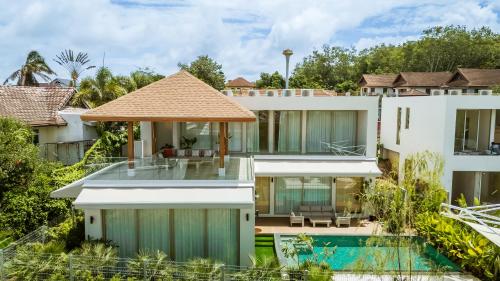 akal pool villa 3br near laguna bangtao and beach