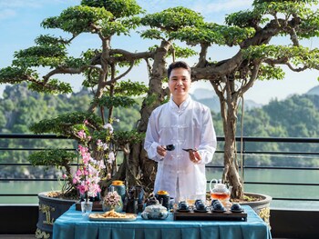 diana cruises halong bay luxury by venus group