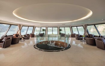 diana cruises halong bay luxury by venus group