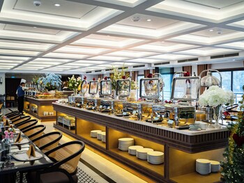 diana cruises halong bay luxury by venus group