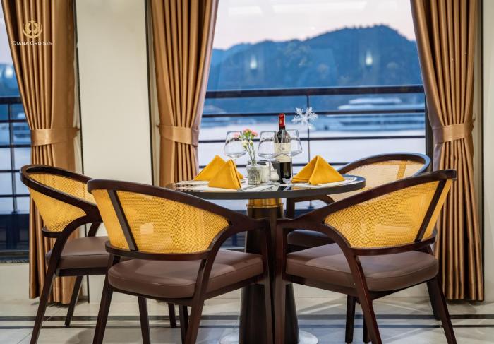 diana cruises halong bay luxury by venus group