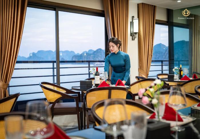 diana cruises halong bay luxury by venus group
