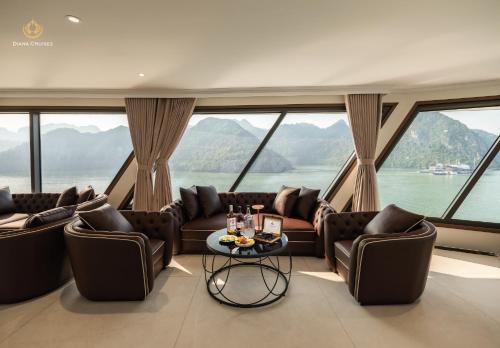diana cruises halong bay luxury by venus group