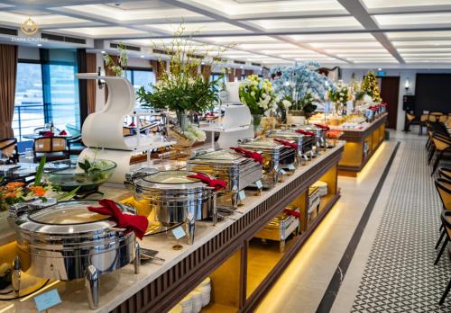 diana cruises halong bay luxury by venus group