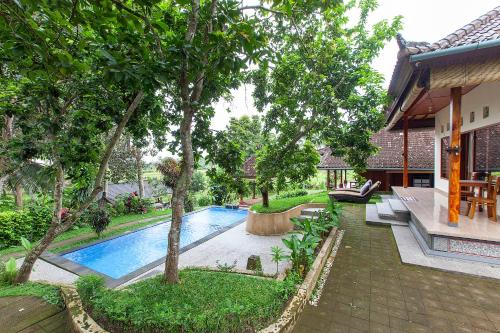 pondok hari baik