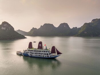 aurora cruise