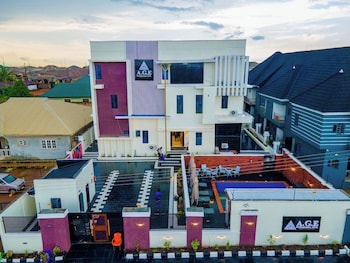 a g e international hotel