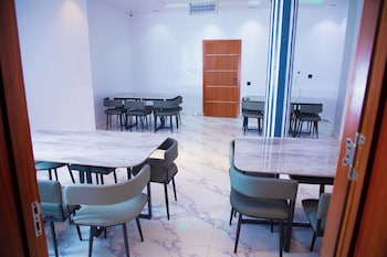 A.G.E International Hotel,,3 star