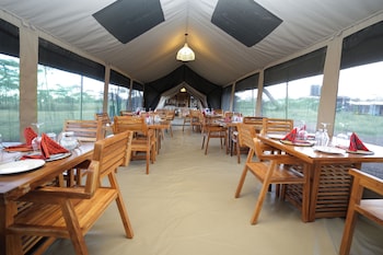 Malaika Mara River Migration Camp,,3 star