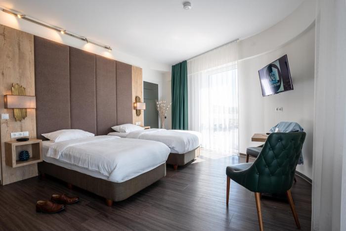 we rooms shortstay