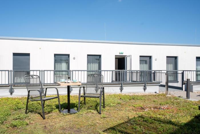 we rooms shortstay