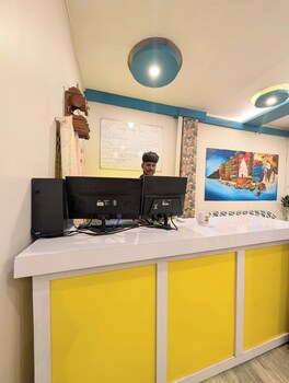 hidden monkey hostel chet singh ghat