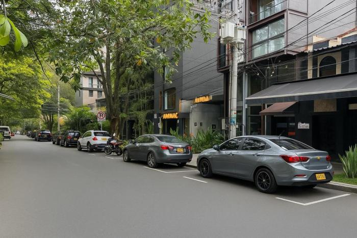 one apartments provenza