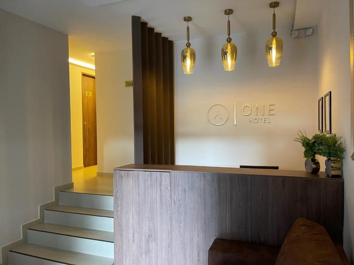 one apartments provenza