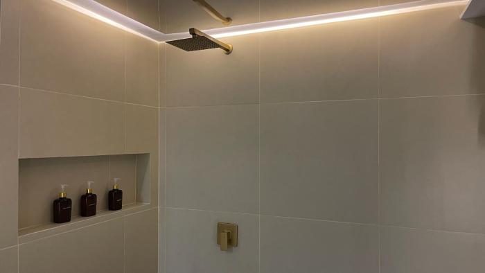 one apartments provenza