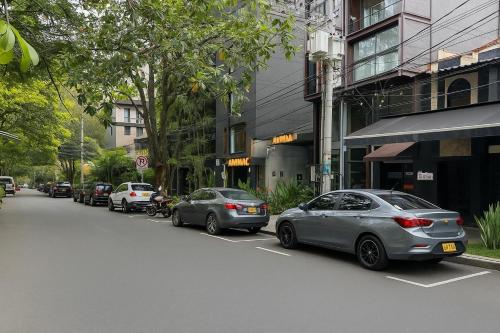 one apartments provenza