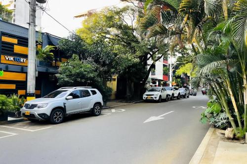 one apartments provenza