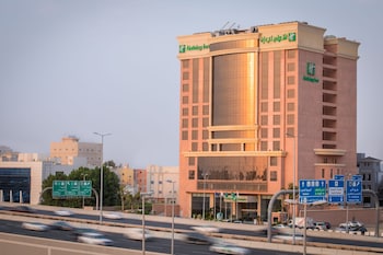 holiday inn jeddah gateway by ihg