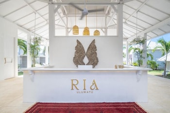 ria uluwatu tropical chic hotel
