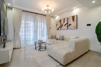 Urban Oasis View Palace Apartments-3 Bed,,4 star