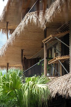 tam coc oasis resort and spa